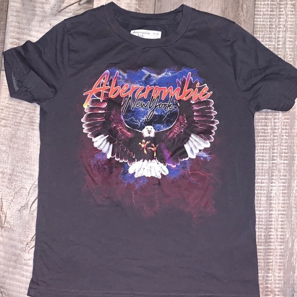 Abercrombie‎ kids T-shirt-size 9/10